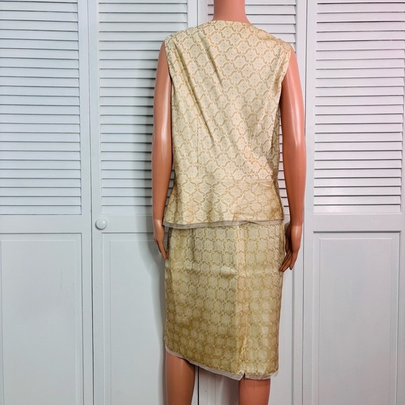 THE LIMITED Vintage Cream Top and Skirt Set - Picture 8 of 8